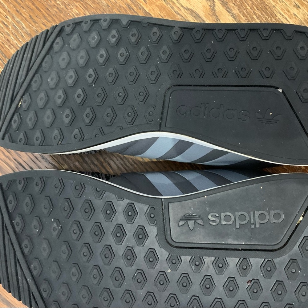 Great Shape, Barely Worn, Comfy Exercise Adidas S… - image 4